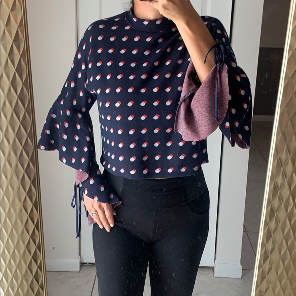 BCBG Top